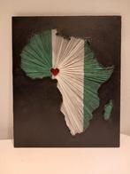 Stringart Afrika met Nigeria vlag 50x41, Antiek en Kunst, Ophalen of Verzenden