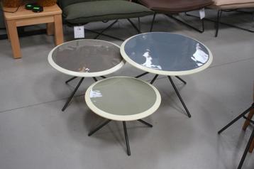 Set van 3 ronde gekleurde salontafels bijzettafels pastel beschikbaar voor biedingen