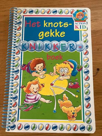Het Knotsgekke Knikkerboek - Action Kid beschikbaar voor biedingen