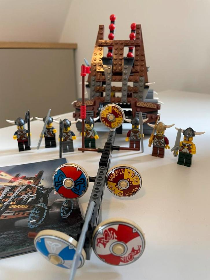 Lego Castle Troll Assault Wagon, set 7038, Kinderen en Baby's, Speelgoed | Duplo en Lego, Zo goed als nieuw, Ophalen of Verzenden