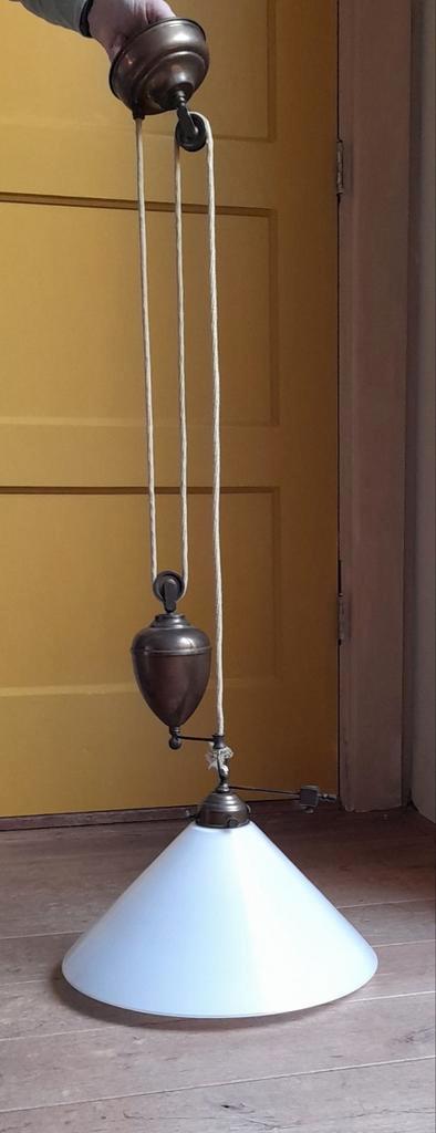 Klassieke hanglamp met contragewicht, Antiek en Kunst, Antiek | Lampen, Ophalen