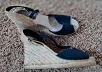 Fugu sleehak sandalen mt 41, Kleding | Dames, Blauw, Zo goed als nieuw, Fugu, Sandalen of Muiltjes