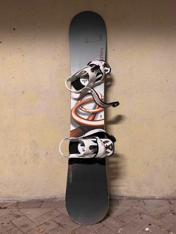Snowboard Burton Cruzer 164 met super Burton bindingen beschikbaar voor biedingen
