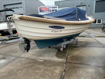 CRESCENT ALLURE 19 I FT8 WERKMOTOR (BJ2006) beschikbaar voor biedingen
