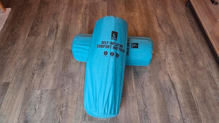 2x Froyak zelfopblaasbare slaapmat 200x70 8cm dik!, Caravans en Kamperen, Slaapmatten, Zo goed als nieuw, 2-persoons, Ophalen of Verzenden