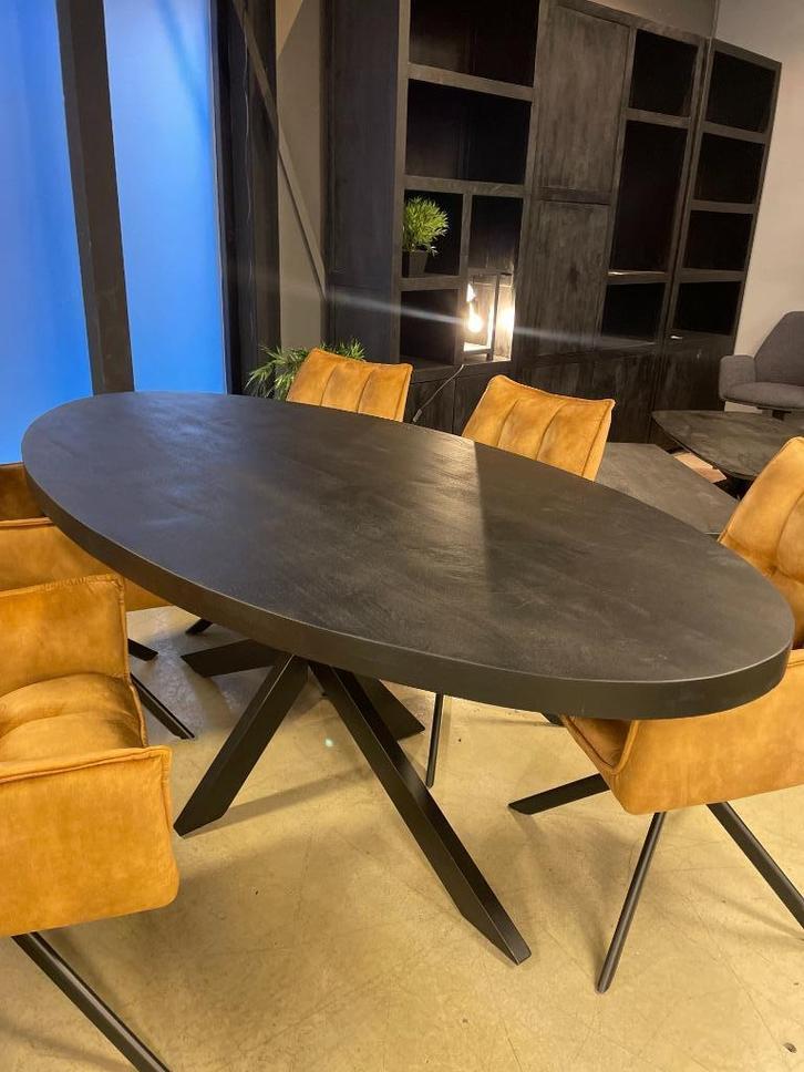 MAGAZIJN LEEGVERKOOP OVALE TAFEL MANGO MATRIX ! 259 VOORRAAD, Huis en Inrichting, Stoelen, Nieuw, Vijf, Zes of meer stoelen, Hout