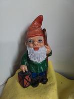 14451) mooi oud beeld  tuinkabouter  hoog  32cm gesigneerd, Ophalen of Verzenden, Zo goed als nieuw, Mens