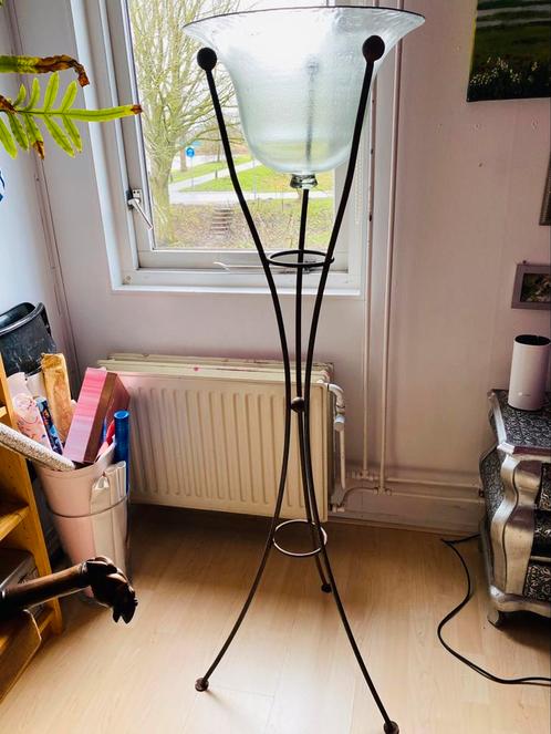 Aparte plantenstandaard met mogelijkheden., Huis en Inrichting, Lampen | Vloerlampen, Gebruikt, Glas, Ophalen