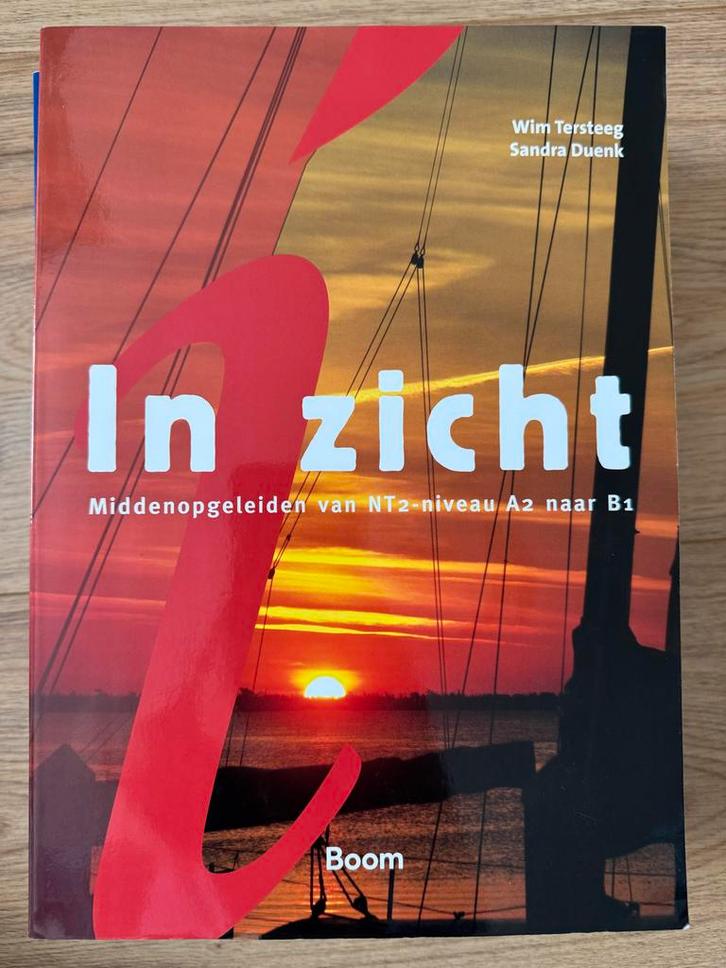 In zicht: NT2-niveau A2 naar B1, Boeken, Studieboeken en Cursussen, Gelezen, MBO, Alpha, Ophalen of Verzenden