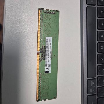 SK Hynix 8GB PC4-2400T Desktop geheugen beschikbaar voor biedingen