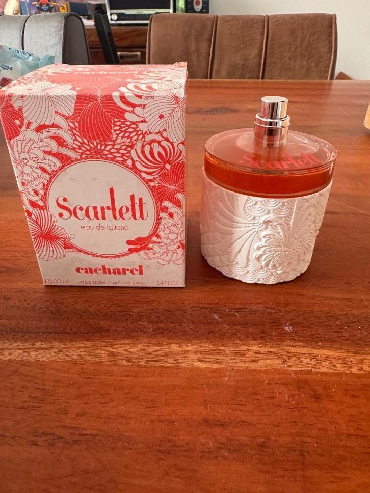 Cacharel Scarlett Eau de Toilette 100 ml Tester, Sieraden, Tassen en Uiterlijk, Uiterlijk | Parfum, Nieuw, Ophalen of Verzenden