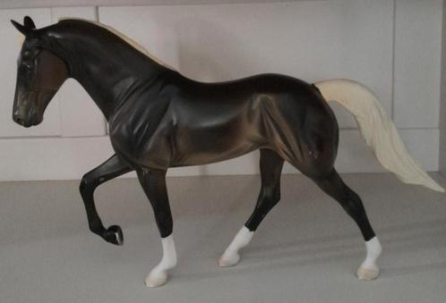 Peter Stone, Trail Blazer, 150 made (beschadigd), Verzamelen, Dierenverzamelingen, Gebruikt, Beeldje of Figuurtje, Paard, Ophalen of Verzenden