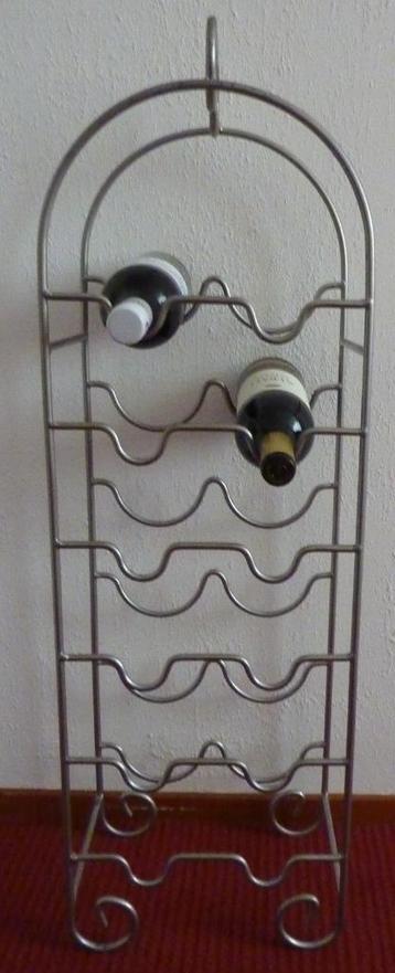 Wijnrek / Flessenrek kleur zilver 12 flessen beschikbaar voor biedingen