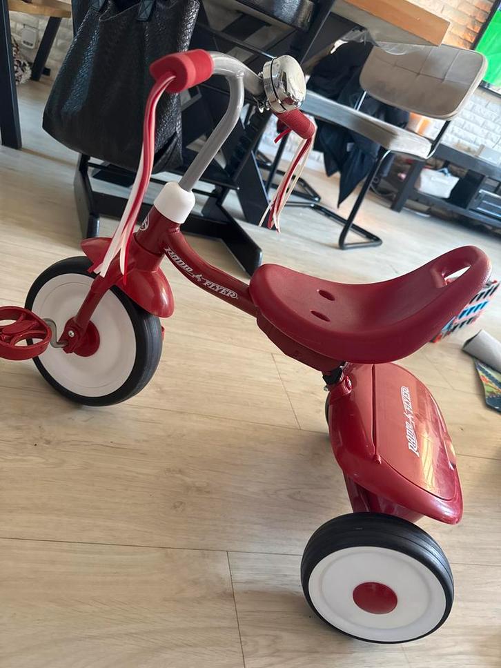 Radio Flyer Trike - Klassieke Driewieler, Kinderen en Baby's, Speelgoed | Buiten | Voertuigen en Loopfietsen, Zo goed als nieuw