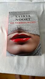 Saakia Noort “De Verbouwing “, Ophalen of Verzenden, Zo goed als nieuw