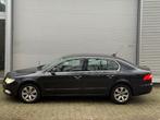 Skoda Superb 1.4 TSI Comfort l Climate l Cruise l Xenon l, Voorwielaandrijving, Gebruikt, Zwart, 4 cilinders
