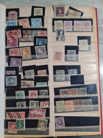 Postzegelverzameling Album beschikbaar voor biedingen