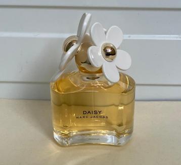 Koopje: 100ml MARC JACOBS DAISY Eau de Toilette * FLES=VOL * beschikbaar voor biedingen