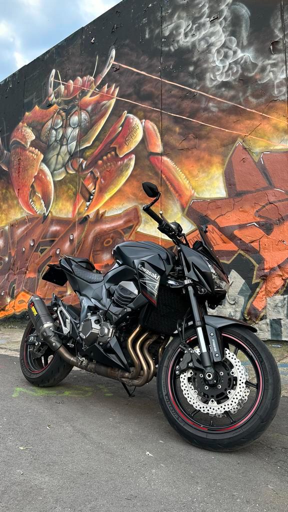 Kawasaki Z800 ABS | Akrapovic | 2013 | 30DKM | MOET ZSM WEG!, Motoren, Motoren | Kawasaki, Particulier, Naked bike, meer dan 35 kW