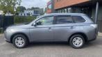 Mitsubishi Outlander 2.0 Phev 4WD CVT 5P 2015 Grijs Nwe APK, Auto's, Mitsubishi, Origineel Nederlands, Te koop, Zilver of Grijs