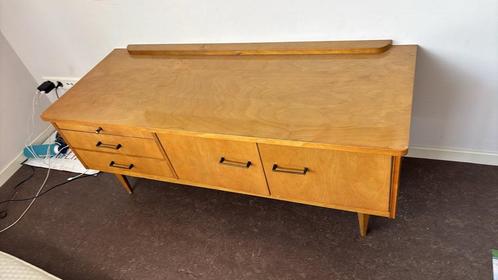 Vintage houten kastje, Huis en Inrichting, Kasten | Ladekasten, Zo goed als nieuw, Minder dan 100 cm, 100 tot 150 cm, 50 tot 75 cm