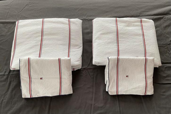 Dekbedovertrek Tommy Hilfiger 2 stuks, Huis en Inrichting, Slaapkamer | Beddengoed, Zo goed als nieuw, Dekbedovertrek, Eenpersoons