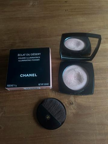 Chanel eclat du desert highlighter 