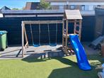 Speeltoestel met glijbaan en schommels, Kinderen en Baby's, Speelgoed | Buiten | Speeltoestellen, Ophalen, Gebruikt, Glijbaan