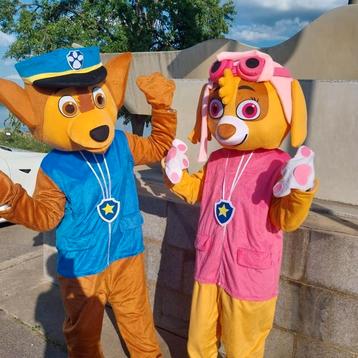 Skye en chase op jouw verjaardag evenement mascotte kostuum  beschikbaar voor biedingen