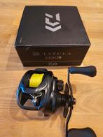 Daiwa Tatula 300HL, Watersport en Boten, Hengelsport | Roofvissen, Ophalen, Zo goed als nieuw, Molen