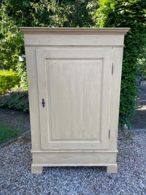 1 deurs kast uitneembaar!!kledingkast,hang/legkast,kast, Huis en Inrichting, Kasten | Kledingkasten, Gebruikt, 150 tot 200 cm