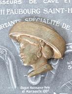 Oude Franse broche”Aziatische dame “, Ophalen of Verzenden