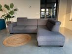 Hoekbank met verstelbare hoofdsteun - Grijsbruin, 250 tot 300 cm, 75 tot 100 cm, Ophalen of Verzenden, Zo goed als nieuw