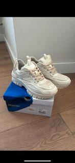 Bluebox crème sneakers maat 37, Kleding | Dames, Schoenen, Blue Box, Beige, Ophalen of Verzenden, Sneakers of Gympen