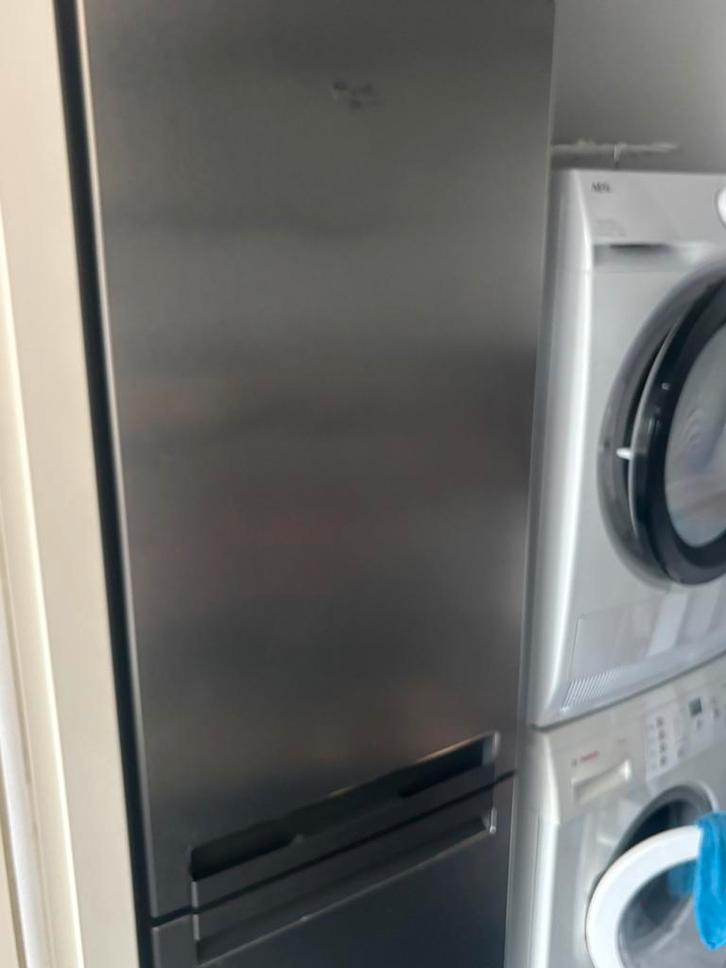 Whirlpool Koel-Vriescombinatie - Gebruikt. CB321W, Witgoed en Apparatuur, Koelkasten en IJskasten, Gebruikt, Met aparte vriezer