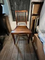 2 koloniaal houten stoelen (eettafel stoelen), Antiek en Kunst, Ophalen