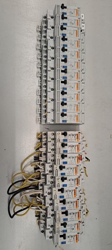 Merlin Gerin Multi 9 TL Automaten beschikbaar voor biedingen