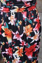 Jurk zwart/ kleur Sweet Miss mt S Vaste prijs, Kleding | Dames, Zwart, Ophalen of Verzenden, Zo goed als nieuw, Sweet Miss