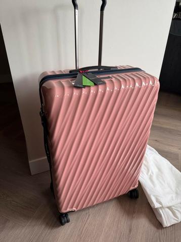 Tumi 19 Degrees koffer Nieuw beschikbaar voor biedingen