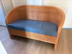 Rieten bankje met kussen, Huis en Inrichting, Ophalen, Tweepersoons, 75 tot 100 cm, Zo goed als nieuw