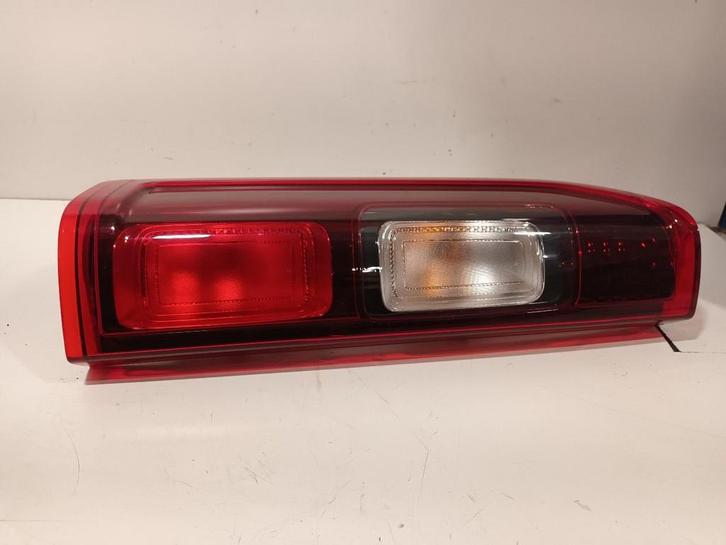 Achterlicht links buiten Renault Trafic, Auto-onderdelen, Verlichting, Renault, Gebruikt, Herkomst onderdeel bekend, 12 maanden garantie