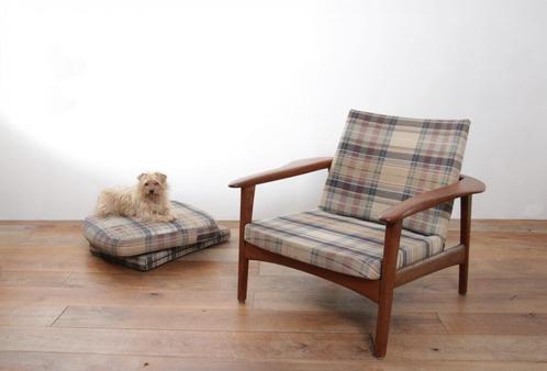 Vintage Design Fauteuil Teak + nieuwe stoffering naar wens, Huis en Inrichting, Fauteuils, Gebruikt, Hout, Stof, 75 tot 100 cm