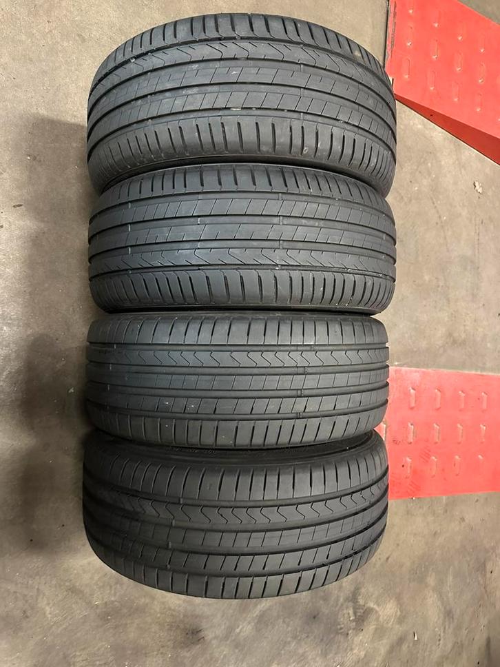 255 55 18 / 236 60 18 / 245 45 18 / 235 40 18 / 235 45 18, Auto-onderdelen, Banden en Velgen, Band(en), All Season, 18 inch, 235 mm