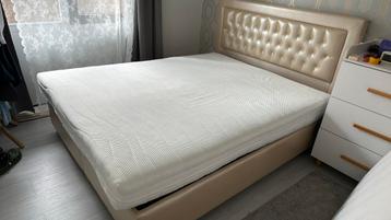 Pocketvering matrassen 160*200 cm beschikbaar voor biedingen