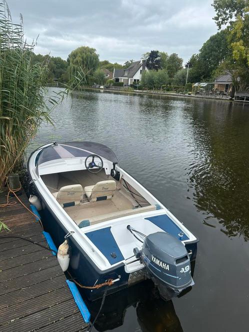 Motorboot 9.9pk - Leuk motorbootje, Watersport en Boten, Speedboten, Zo goed als nieuw, 3 tot 6 meter, Benzine, Minder dan 70 pk