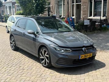 Volkswagen Golf 1.0 eTSI AUTOMAAT beschikbaar voor biedingen