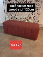 Nieuwe poef hocker rode tweed stof 120cm nu voor €75, Huis en Inrichting, Banken | Voetenbanken en Poefen, Minder dan 50 cm, 125 cm of meer