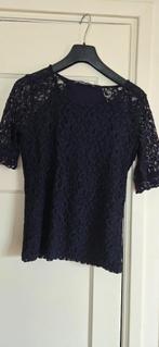 blauw shirt juffrouw jansen kanten mouw, Maat 38/40 (M), Blauw, Ophalen of Verzenden, Zo goed als nieuw