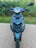Piaggio Zip SP 2023 zeer goede staat, Fietsen en Brommers, Scooters | Piaggio, Ophalen, Maximaal 45 km/u, Zip, Zo goed als nieuw