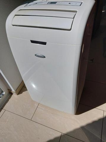 Whirlpool mobiele airco AMD-081, PAC 9000 CO beschikbaar voor biedingen